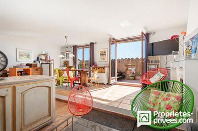 Appartement - 81 m² - 3 pièces