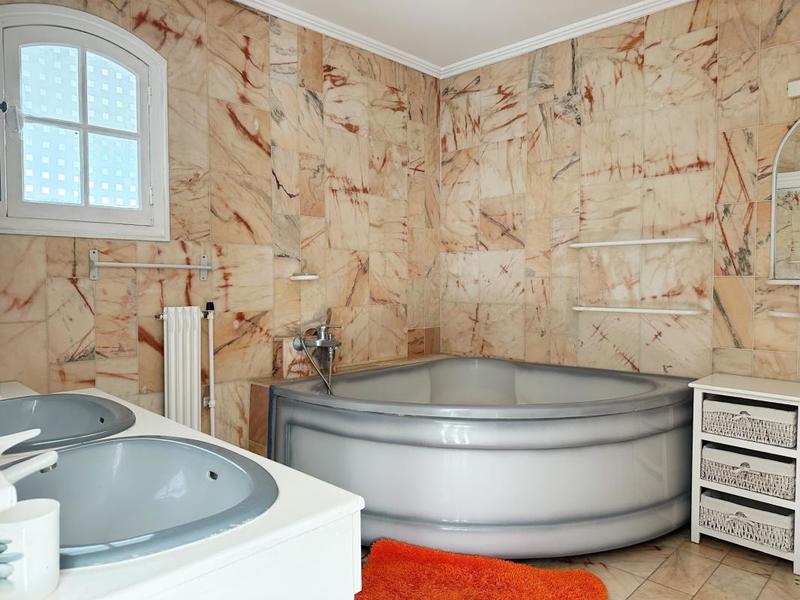 Appartement - 115 m² - 5 pièces