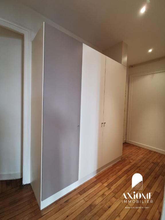 Appartement - 99 m² - 3 pièces