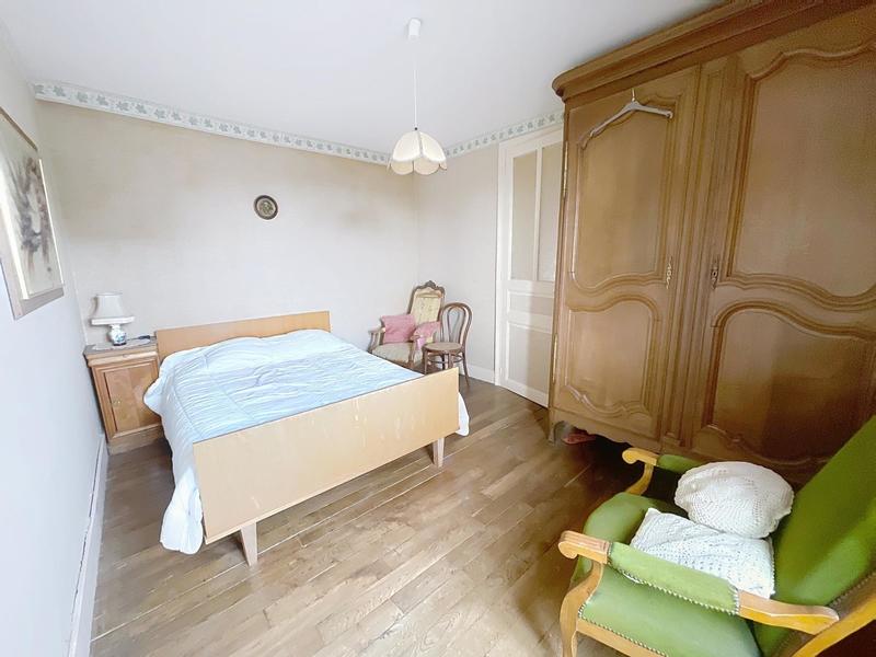 Maison - 164 m² - 8 pièces