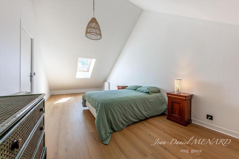 Maison d'architecte - 290 m² - 8 pièces