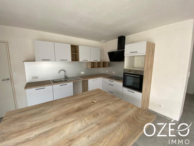 Appartement - 118 m² - 6 pièces