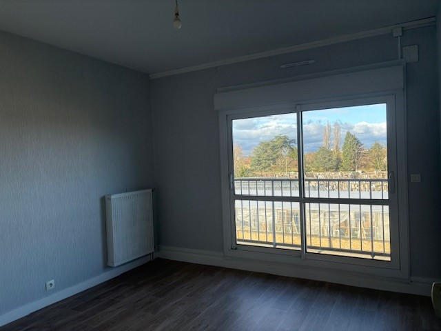 Appartement - 104 m² - 5 pièces