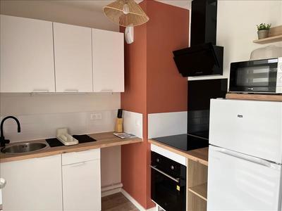 Studio - 30 m² - 1 pièce