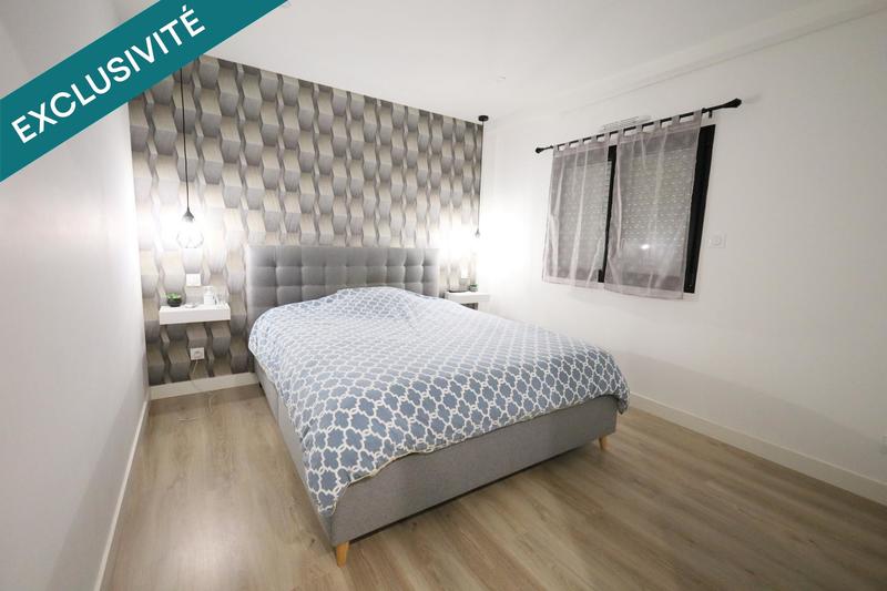 Maison - 248 m² - 8 pièces