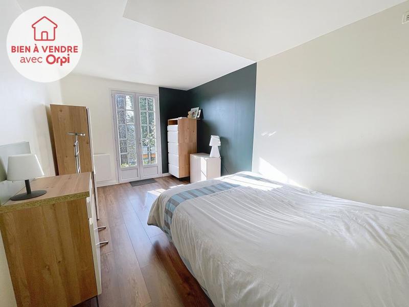 Maison - 197 m² - 8 pièces