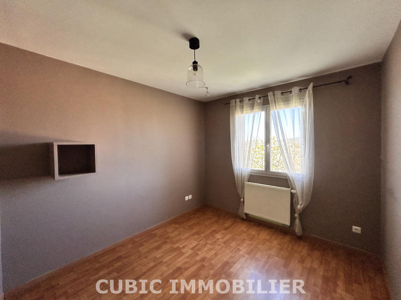 Villa - 140 m² - 7 pièces