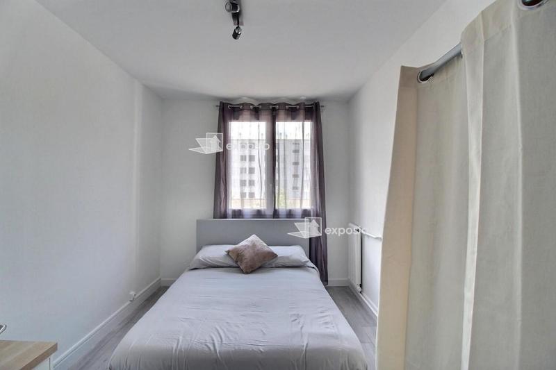 Appartement - 64 m² - 4 pièces