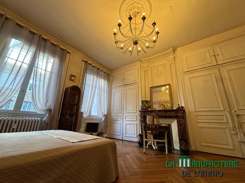 Appartement - 134 m² - 5 pièces