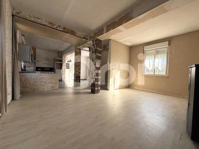 Maison - 80 m² - 3 pièces