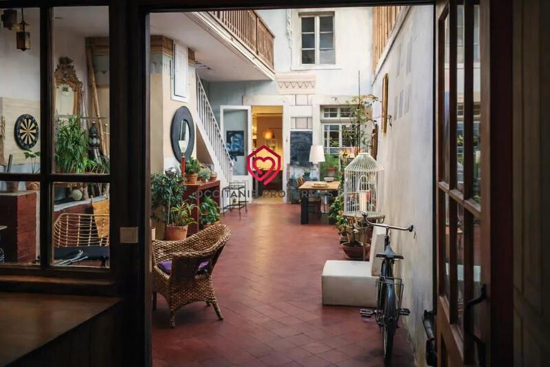 Maison de ville - 140 m² - 8 pièces