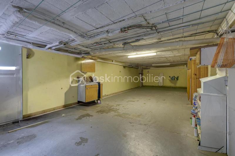 Maison de ville - 184 m² - 9 pièces