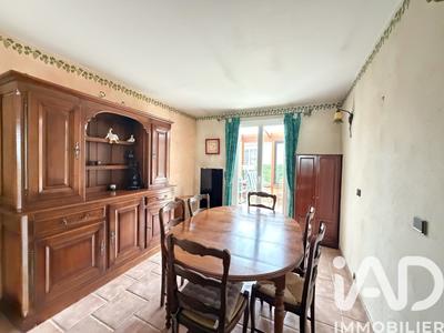 Maison - 133 m² - 6 pièces