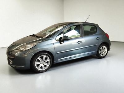 Peugeot 207 1.6 Hdi 110