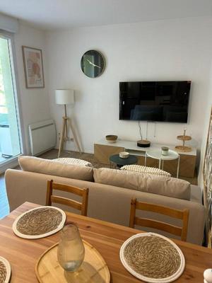 Chambre - 9 m² - 1 pièce