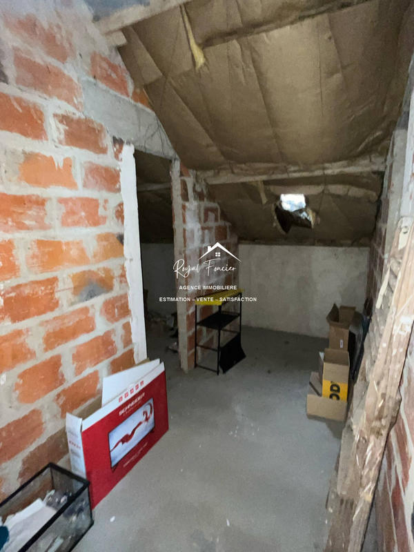 Maison - 96 m² - 5 pièces