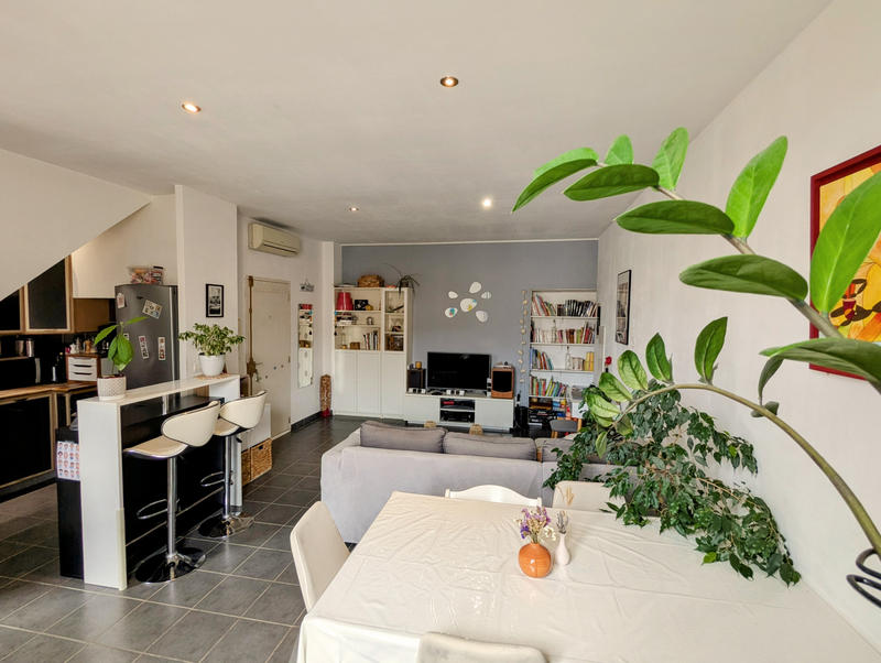 Triplex - 81 m² - 4 pièces