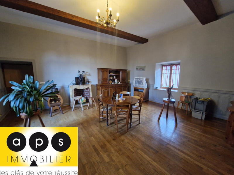 Maison - 200 m² - 10 pièces