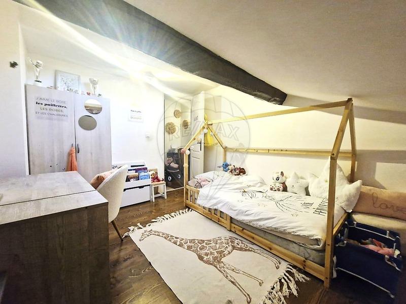 Appartement - 110 m² - 5 pièces