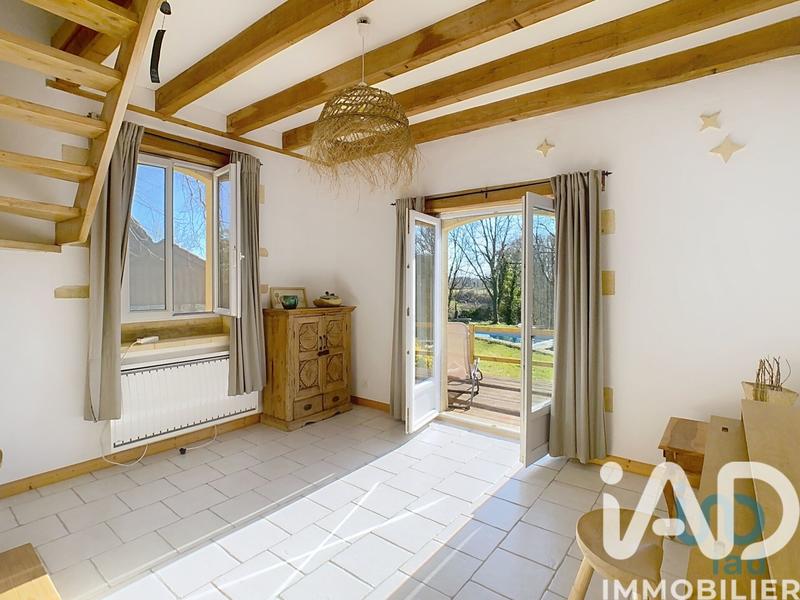 Maison - 180 m² - 5 pièces