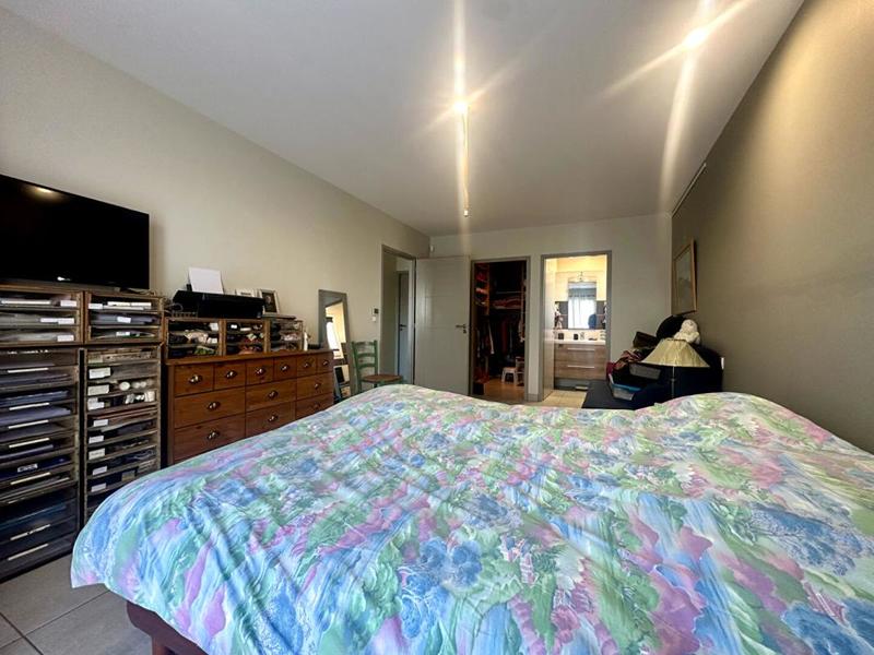 Maison - 210 m² - 6 pièces