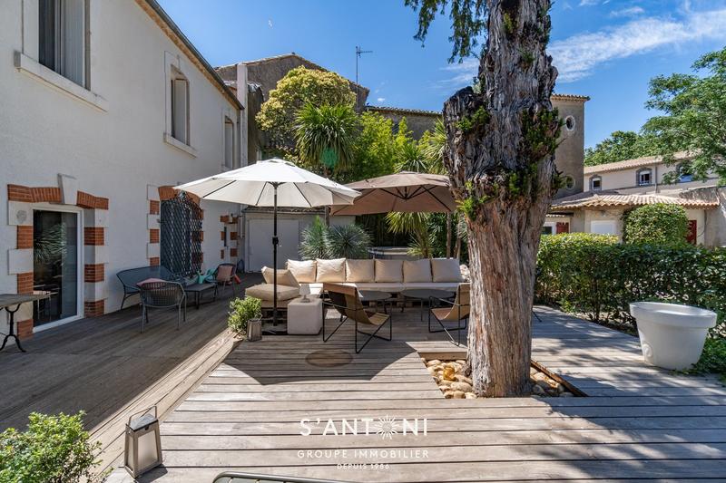 Maison - 196 m² - 5 pièces