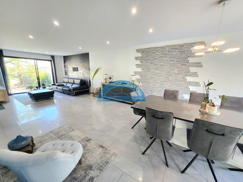 Maison - 155 m² - 6 pièces