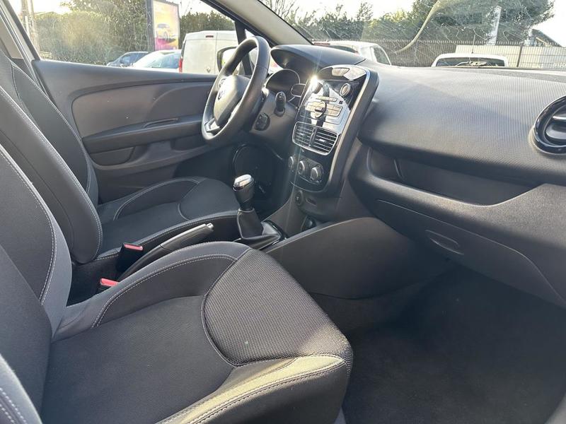 Renault Clio Trend 1.2 16v 75