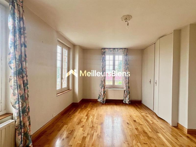 Maison de campagne - 243 m² - 10 pièces