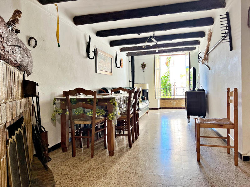 Maison - 190 m² - 7 pièces