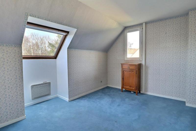 Maison - 230 m² - 9 pièces