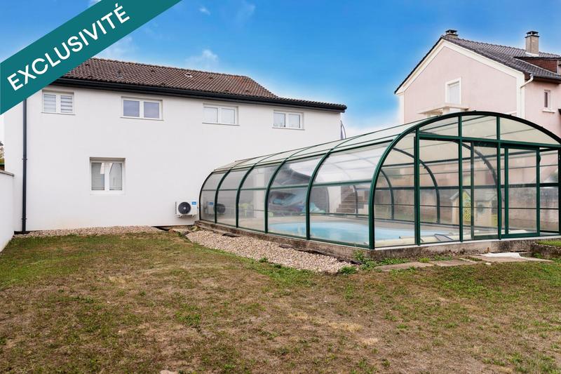 Maison - 188 m² - 8 pièces