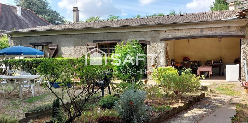 Maison - 152 m² - 8 pièces