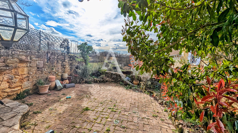 Maison - 180 m² - 4 pièces