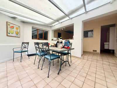 Maison - 200 m² - 5 pièces