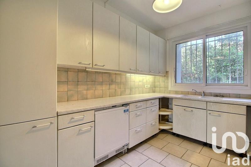 Appartement - 93 m² - 3 pièces