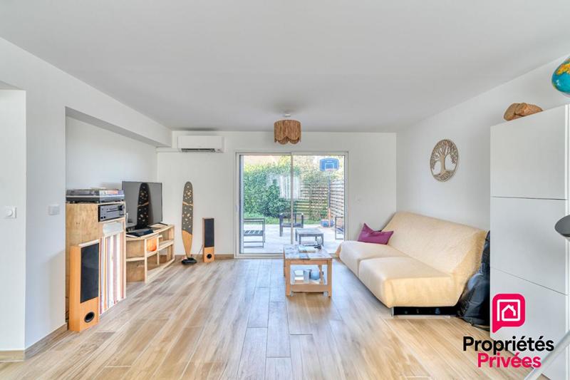 Maison - 136 m² - 6 pièces