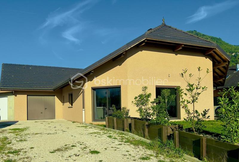 Maison - 124 m² - 5 pièces