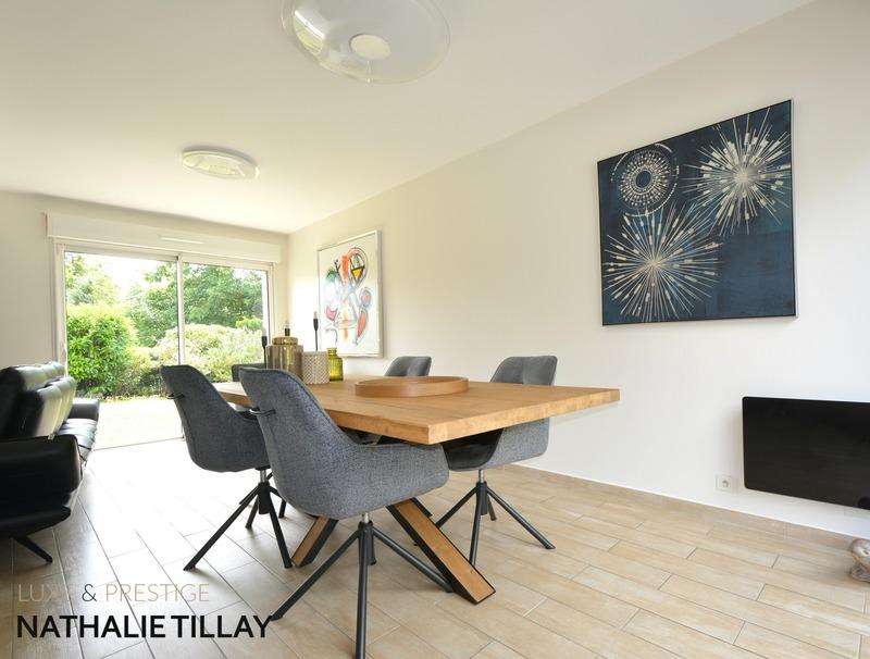 Maison - 180 m² - 7 pièces