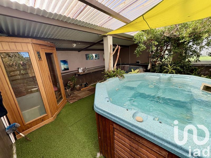 Maison - 199 m² - 5 pièces