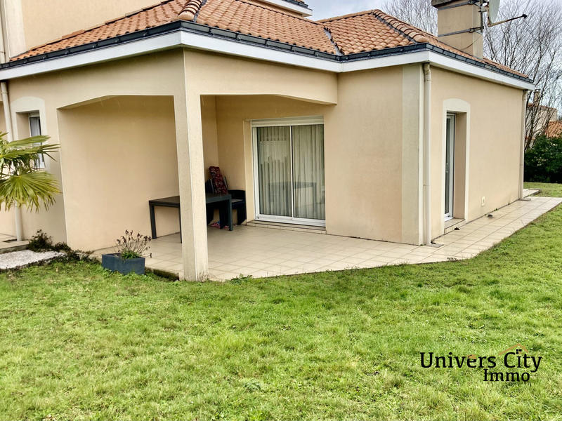 Maison contemporaine - 156 m² - 6 pièces