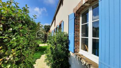 Maison ancienne - 205 m² - 10 pièces