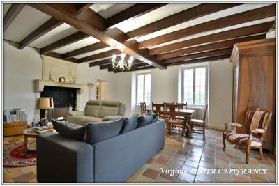 Maison - 226 m² - 8 pièces