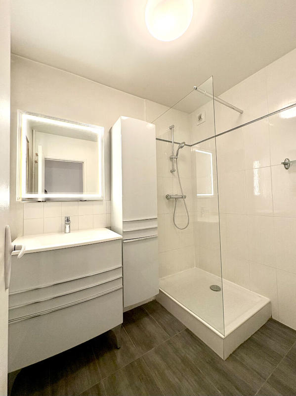 Appartement - 57 m² - 2 pièces