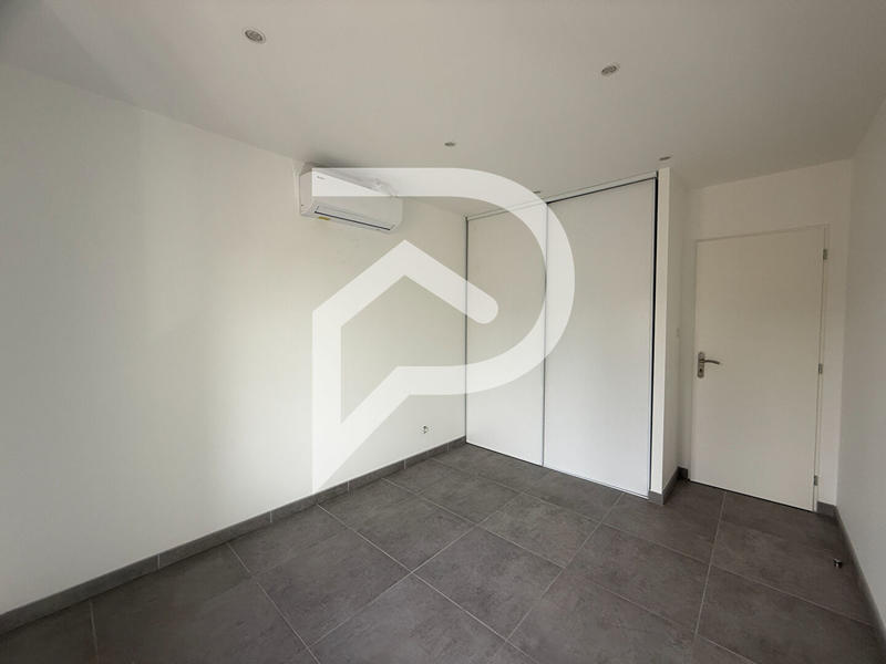 Appartement - 94 m² - 4 pièces