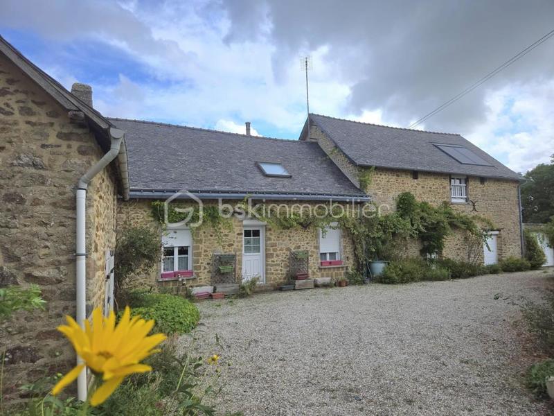 Maison en pierre - 195 m² - 6 pièces