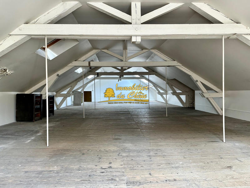 Immeuble - 1 890 m²