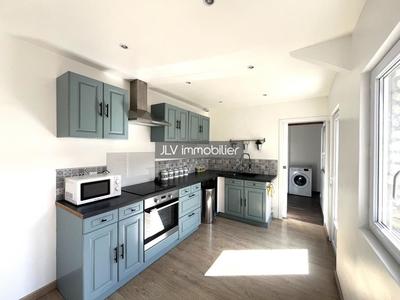 Maison - 76 m² - 3 pièces