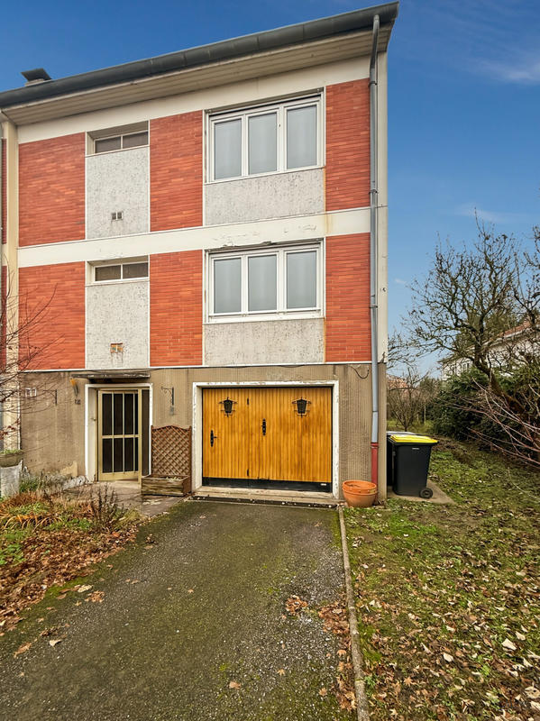 Maison - 91 m² - 5 pièces