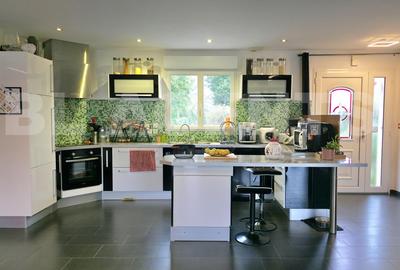 Maison - 112 m² - 6 pièces